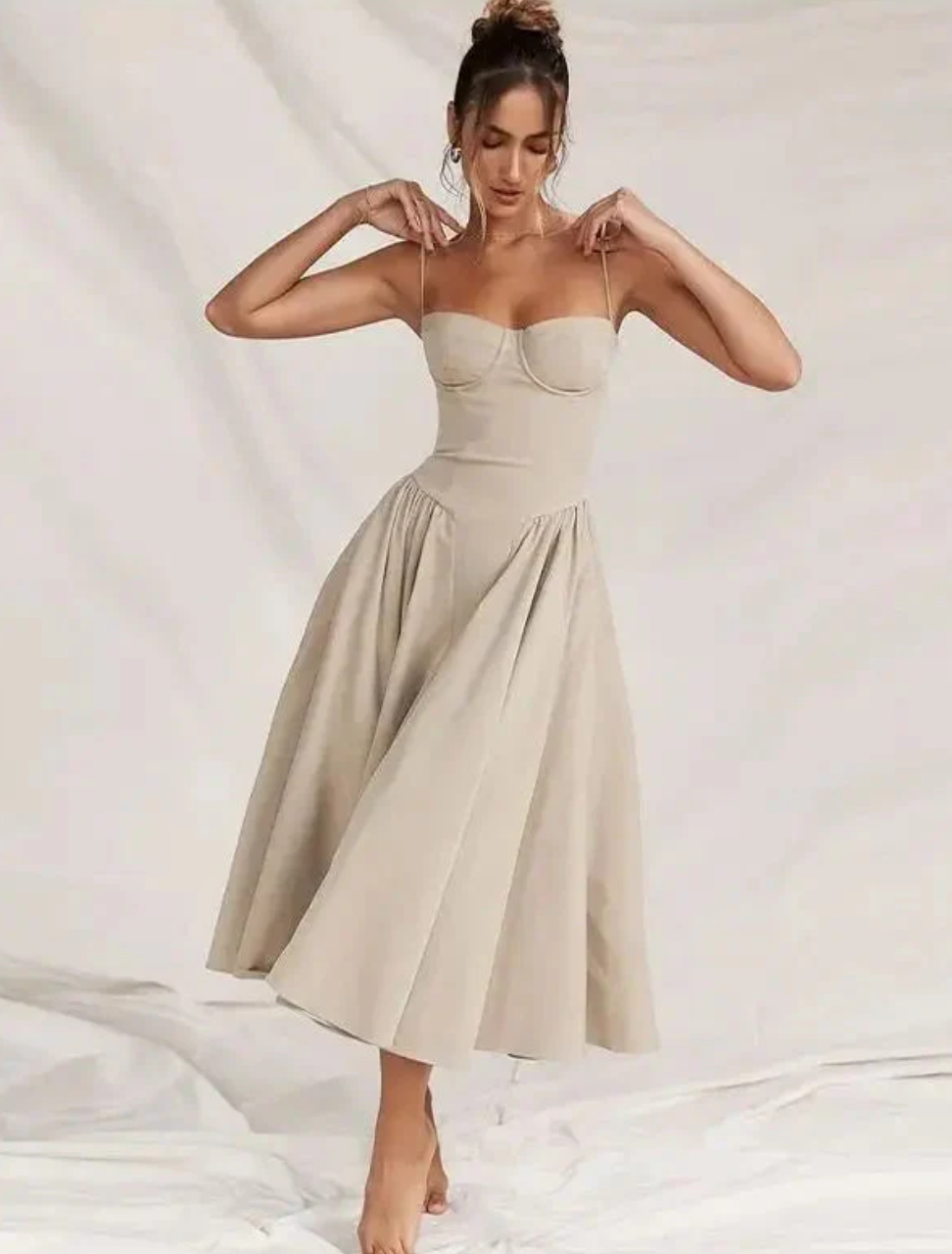 Couture-moda | Regina-Neck Dress - Stylish Casual Summer Dress - Image 1