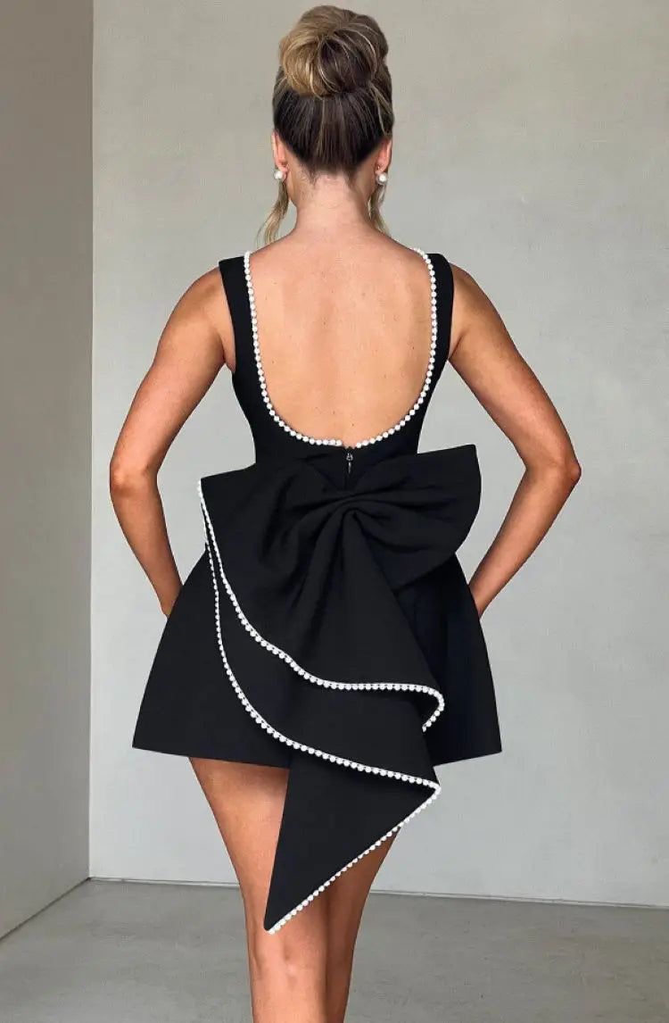Harmonia | Elegant Mini Dress with Flattering Silhouette